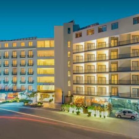 Hotel Deccan Serai, Hitec City, Hyderabad Esterno foto