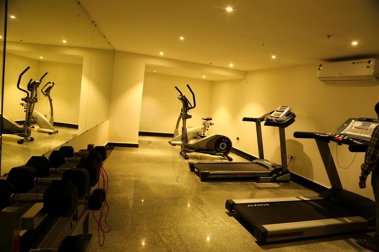 Hotel Deccan Serai, Hitec City, Hyderabad Esterno foto