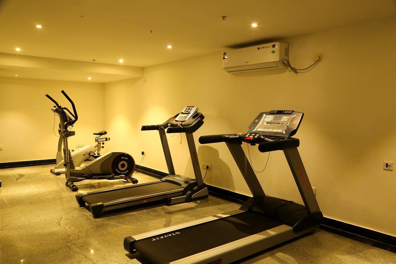 Hotel Deccan Serai, Hitec City, Hyderabad Esterno foto
