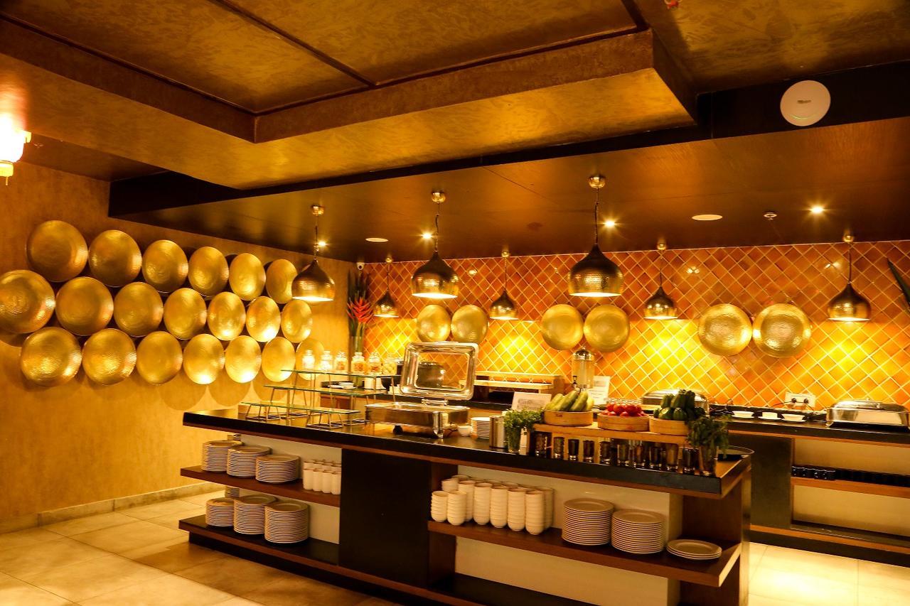 Hotel Deccan Serai, Hitec City, Hyderabad Esterno foto